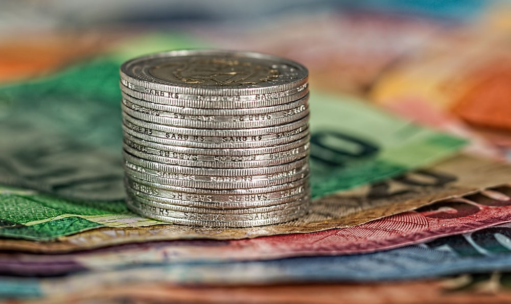 How Does Frank Edwards Make Money? And What Are His Revenue Streams?
