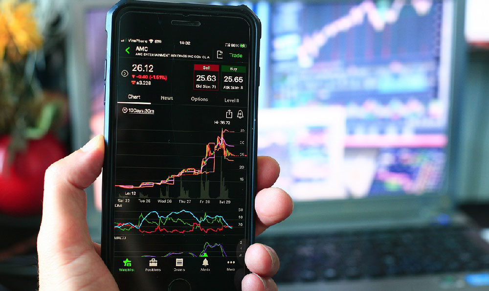 How to Monetize Instagram? What are the Best Strategies to Earn?