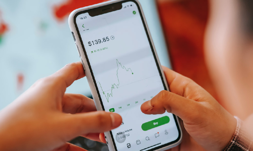 How to Day Trade: Can You Really Make Money?