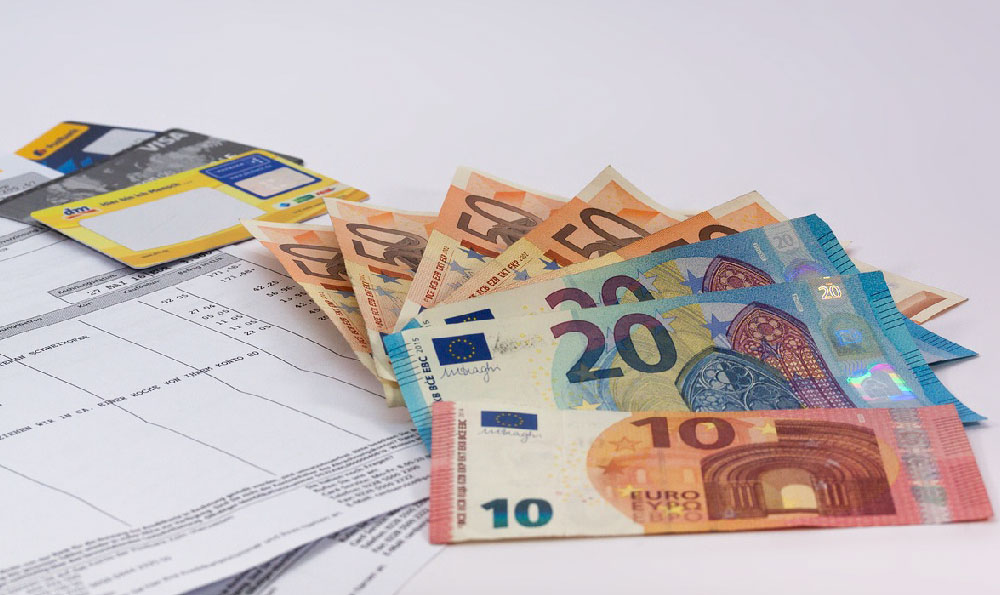 

How to Make a Lot of Money Fast: 10 Proven Strategies
