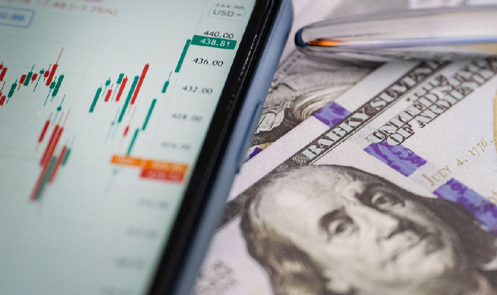 How Much Can You REALLY Make on TikTok & Reddit?
