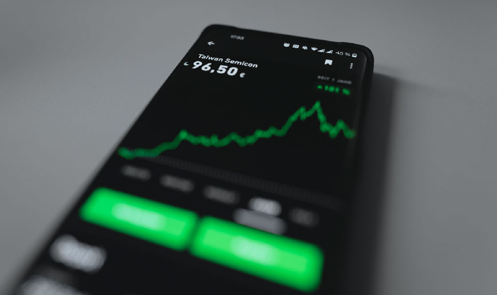 How Hard Is It to Earn Money on YouTube?