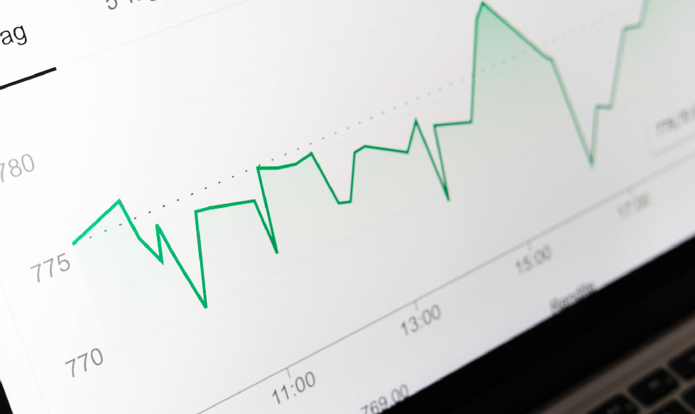 Can Men REALLY Make Money on FeetFinder? Is It Actually Possible?