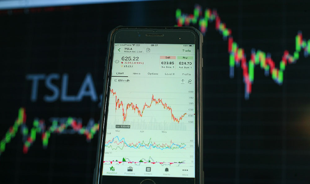 How to Earn Money on Mobile? Is Your Phone a Cash Machine?
