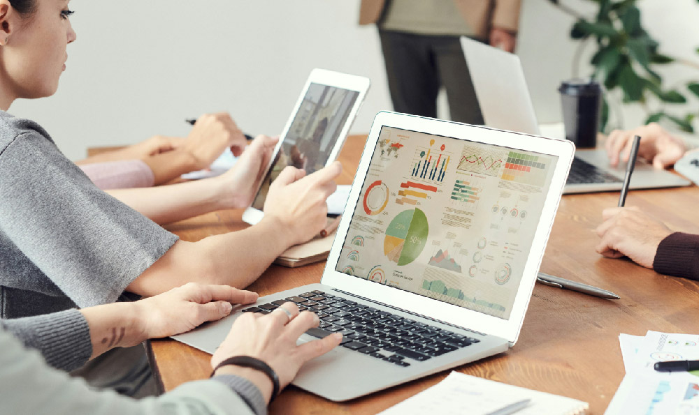 Investing for Quick Money: Is It Possible, and How?
