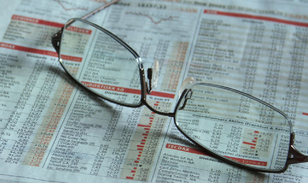How does Twitter generate revenue, and what are its key income streams?